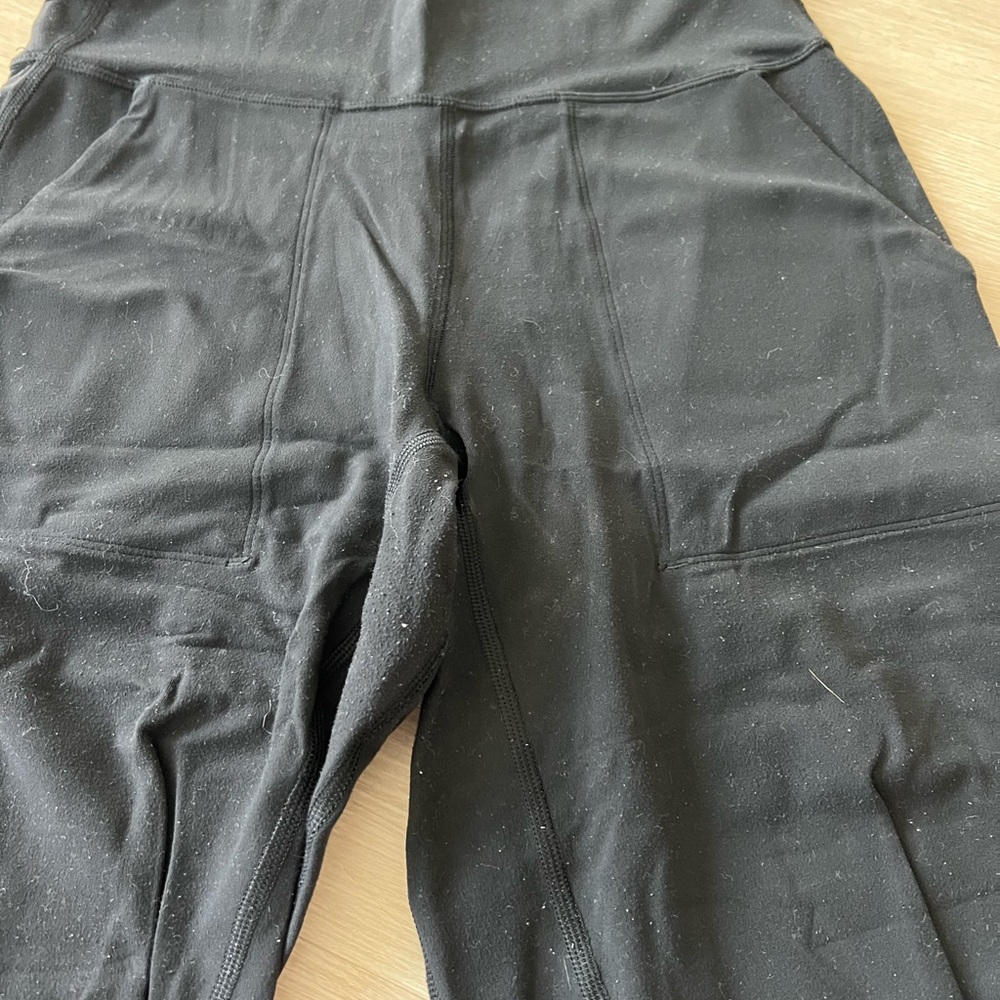 Lululemon Align Joggers - Picture 3 of 6